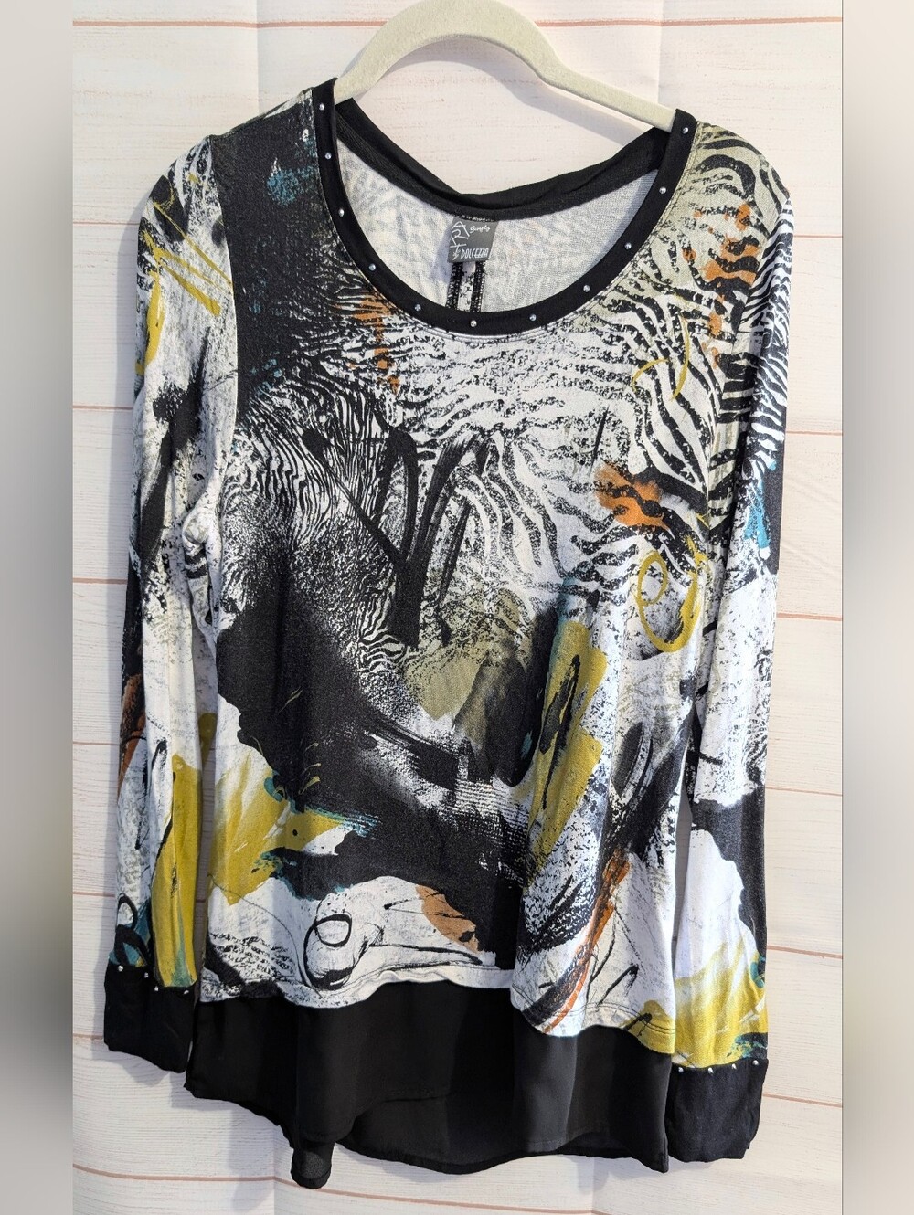 Dolcezza Gorgeous Abstract Multi-Color Mixed Media Wearable art Long-Sleeve Top